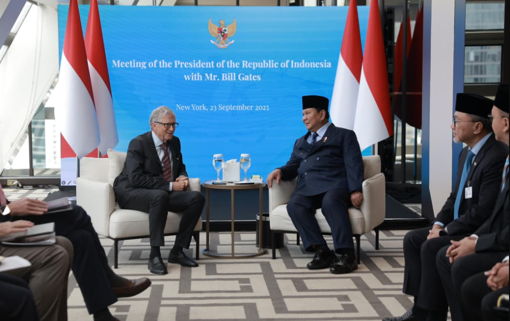 Dinilai Banyak Berjasa kepada Indonesia, Bill Gates Dianugerahi Bintang Jasa Utama oleh Presiden Prabowo